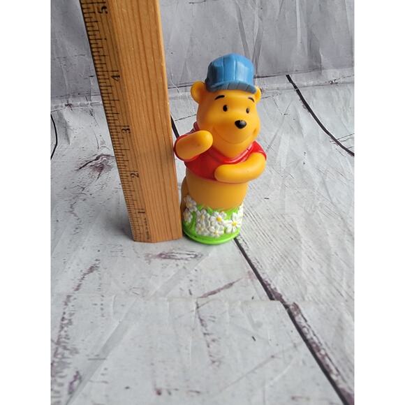 1994 Disney Mattel Winnie The Pooh Train Conductor 4 1/2" TALL Doesn't Work - Picture 5 of 6